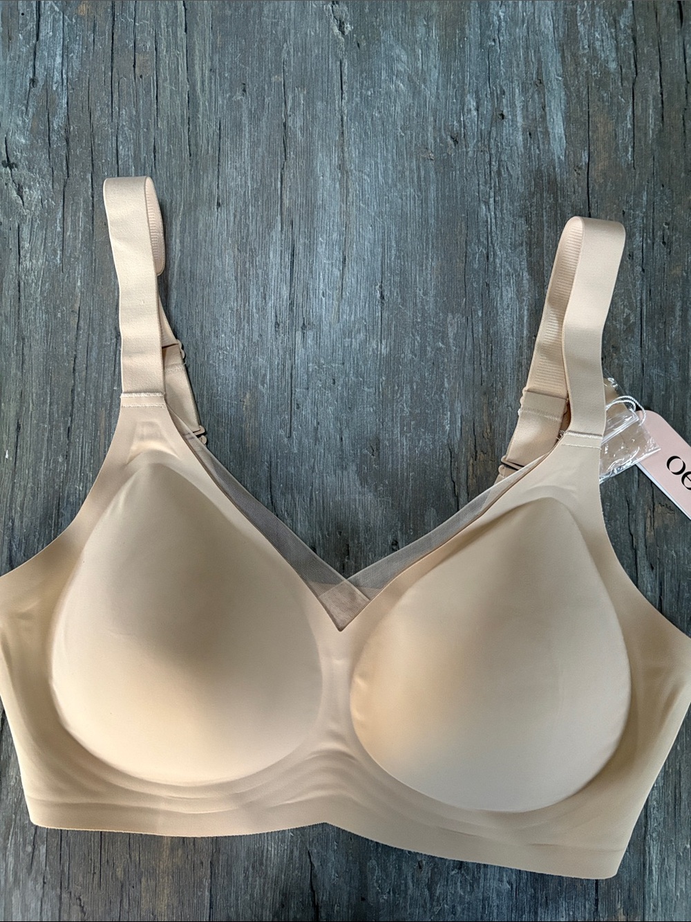 NWT Oeak Seamless Nude Wireless Bra - Smooth Comfort